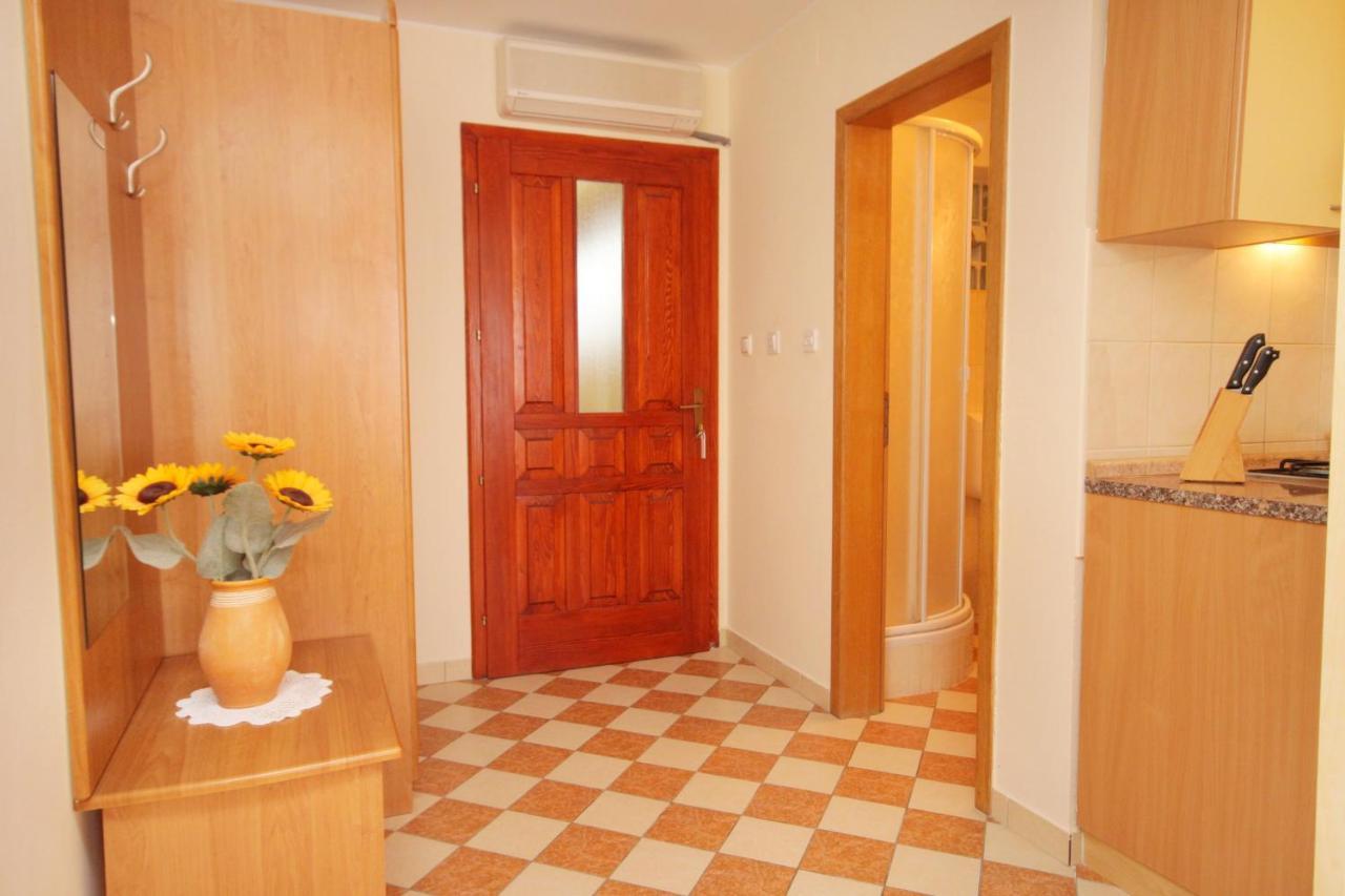 Apartments By The Sea Crikvenica - 2354 Экстерьер фото