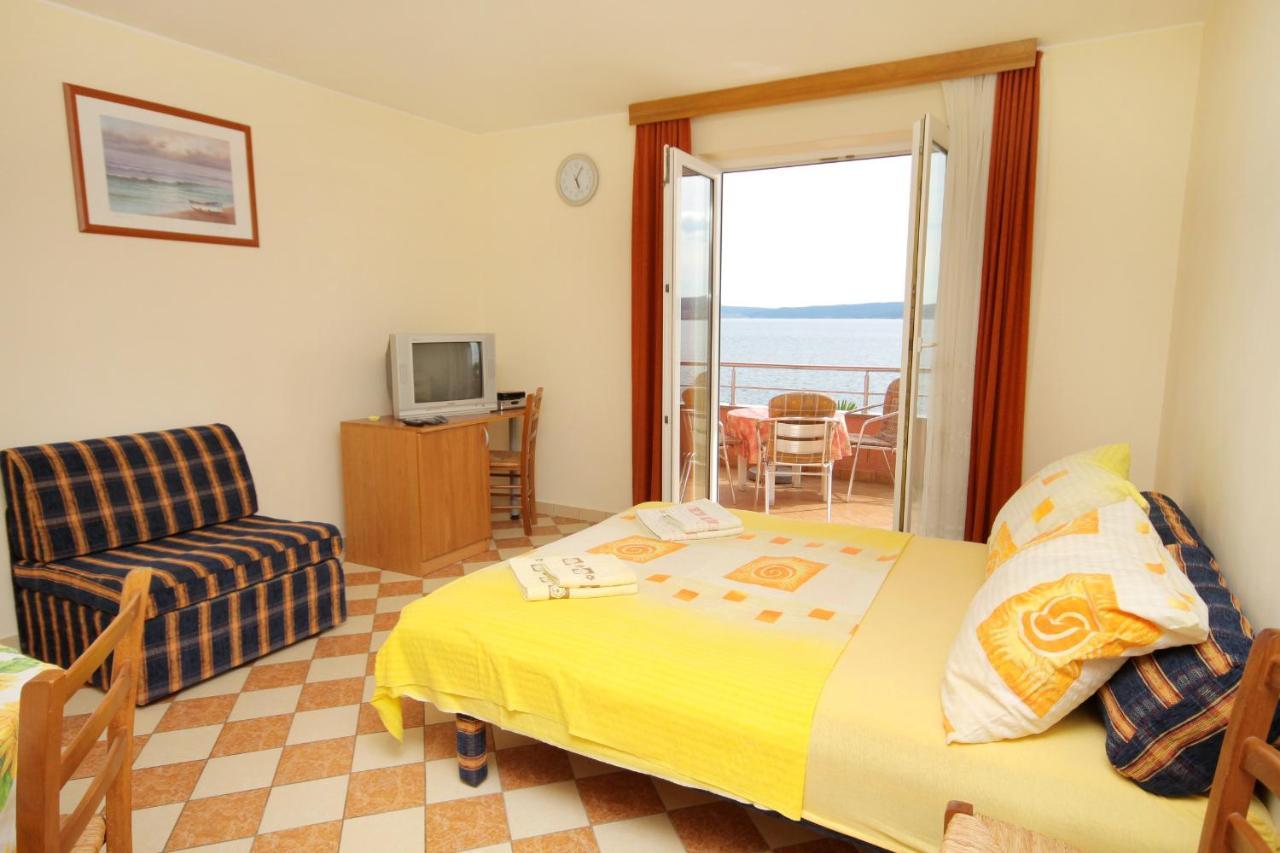 Apartments By The Sea Crikvenica - 2354 Экстерьер фото
